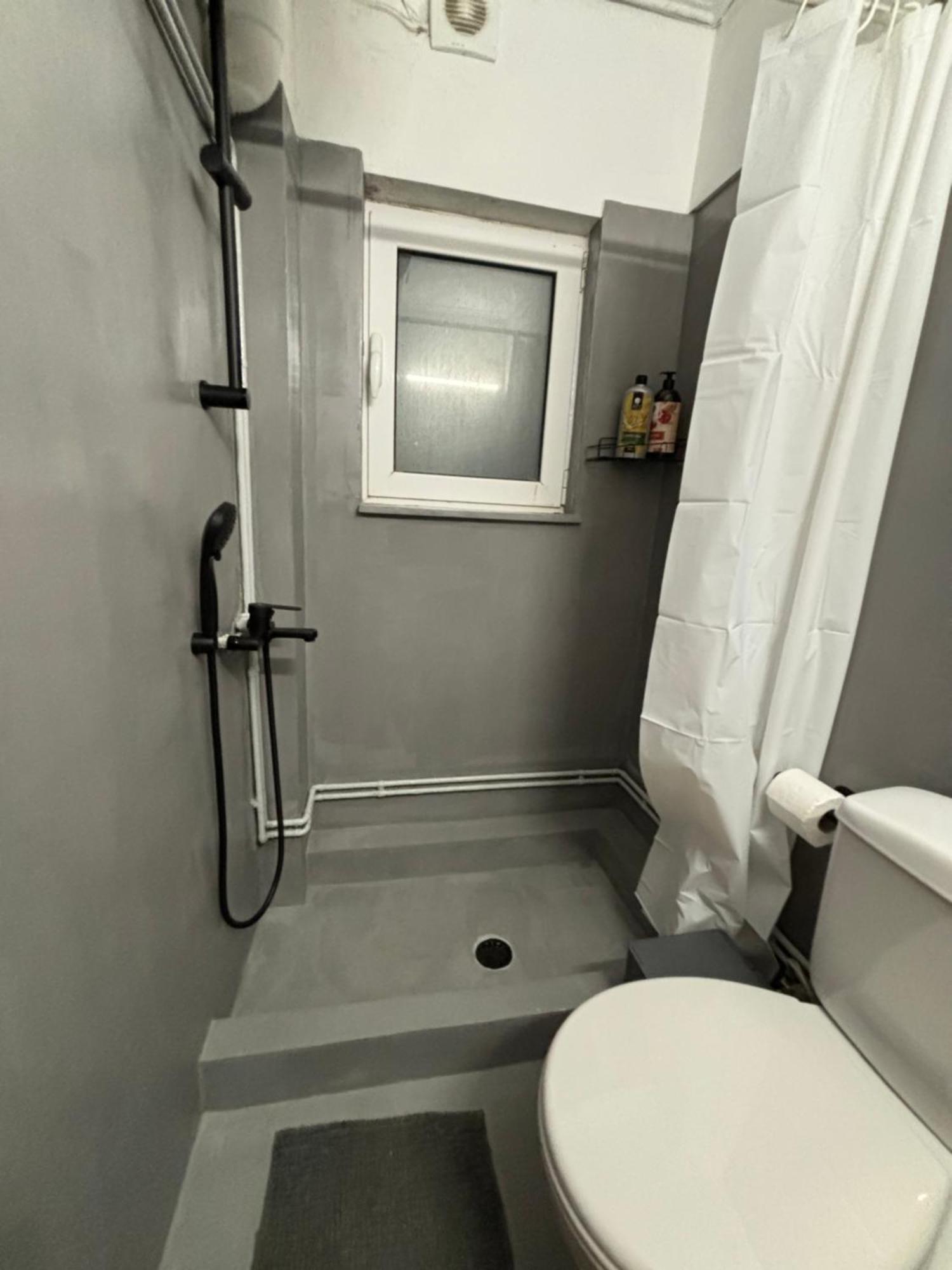 Jacuzzi Studio Close To Athens Airport!! Pallini  Exterior foto